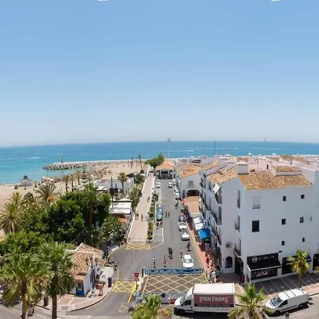 Puerto Banus Sea Front Apartament Marbella