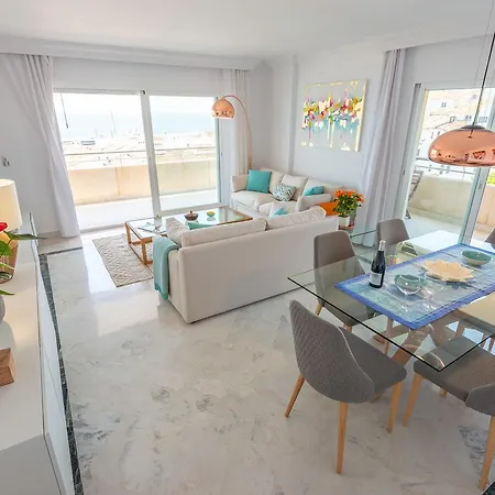 Puerto Banus Sea Front מארבלה